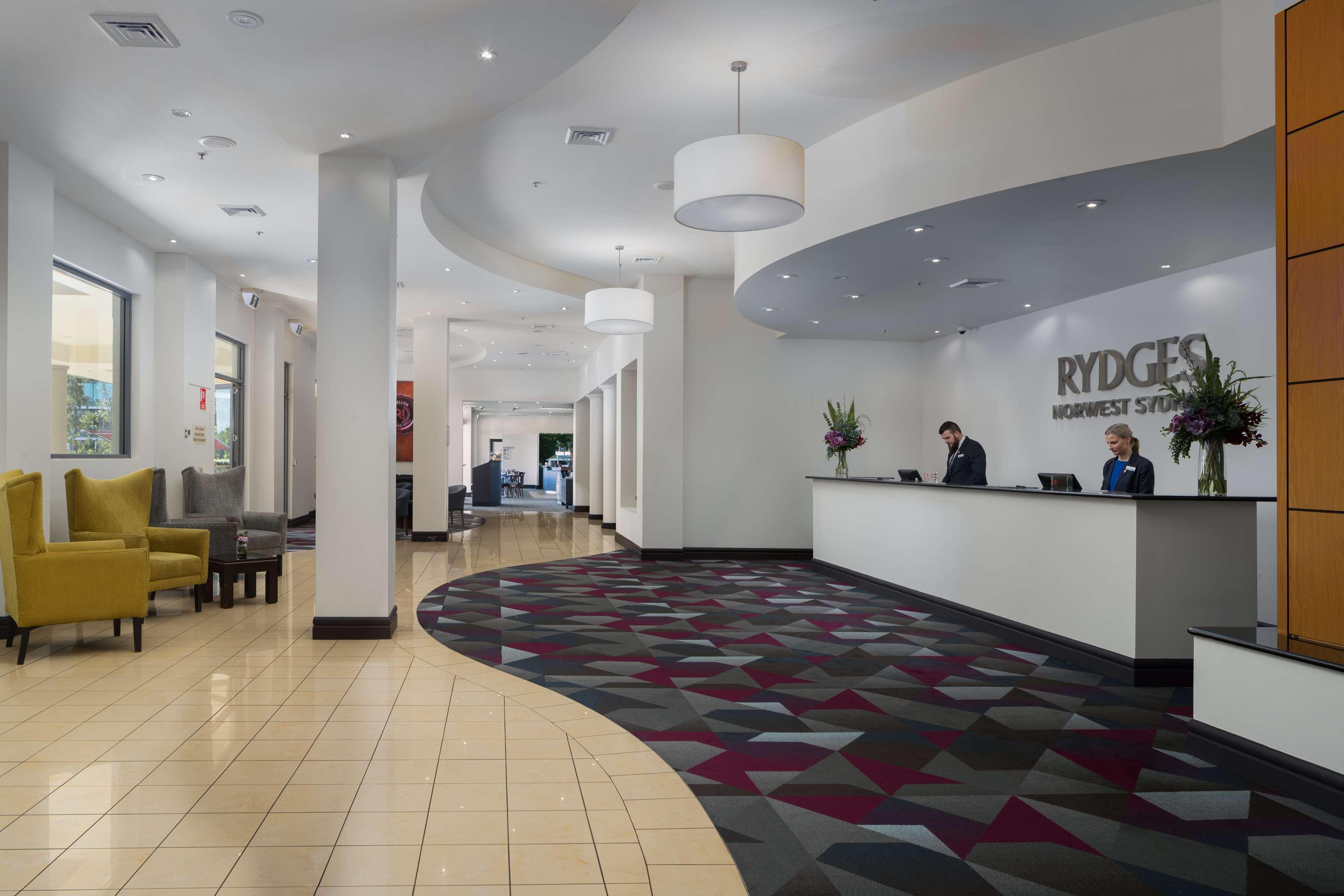 Visy Dior Hotel Baulkham Hills Exterior foto